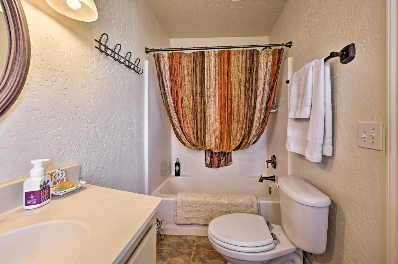 Vineyard Views And Sauna At Cornville Home! Cottonwood Bagian luar foto