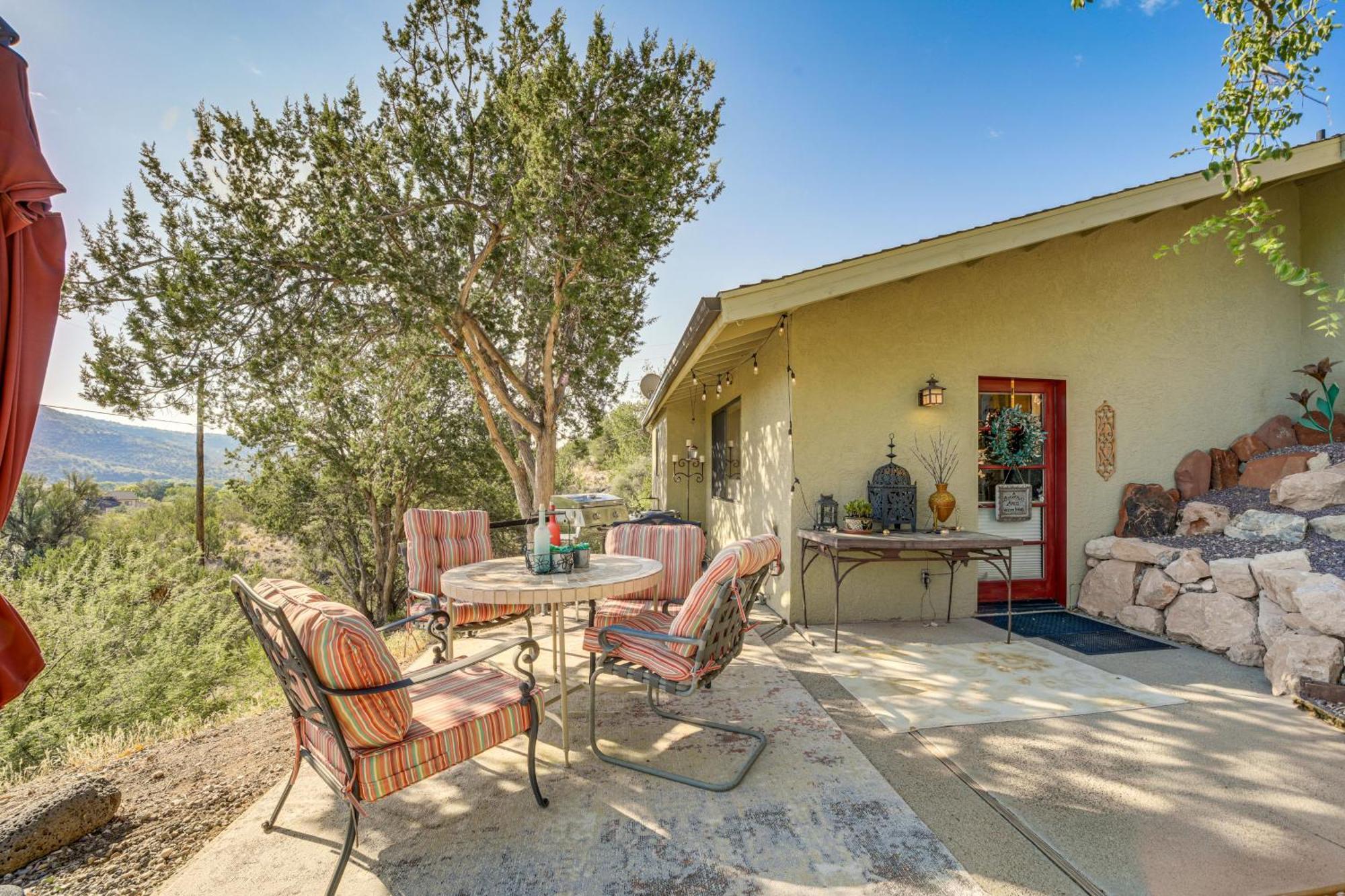Vineyard Views And Sauna At Cornville Home! Cottonwood Bagian luar foto